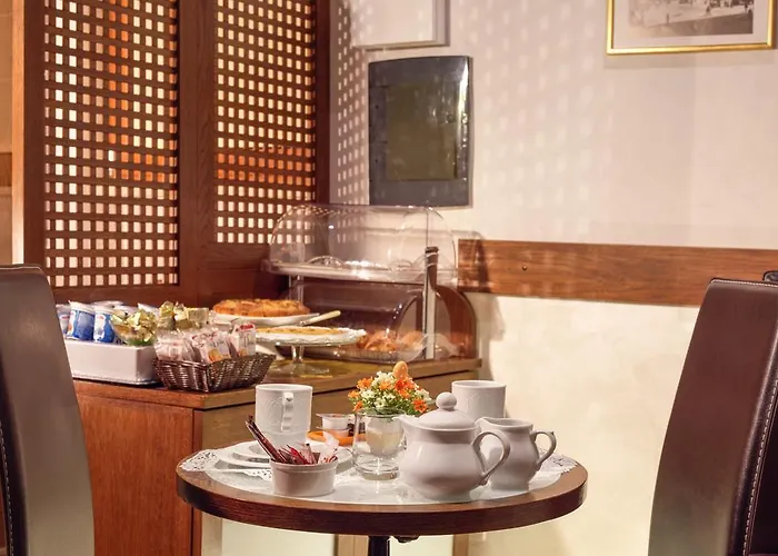 Acomodação com café da manhã  Leonetto *